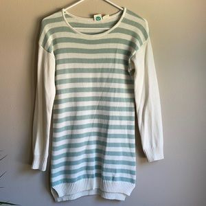 roxy girl M 12/14 green and cream sweater dress